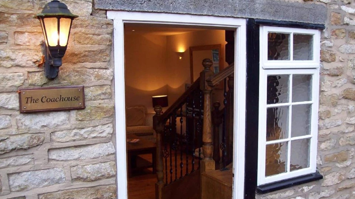 East Ayton Hotel | East Ayton Lodge Hotel