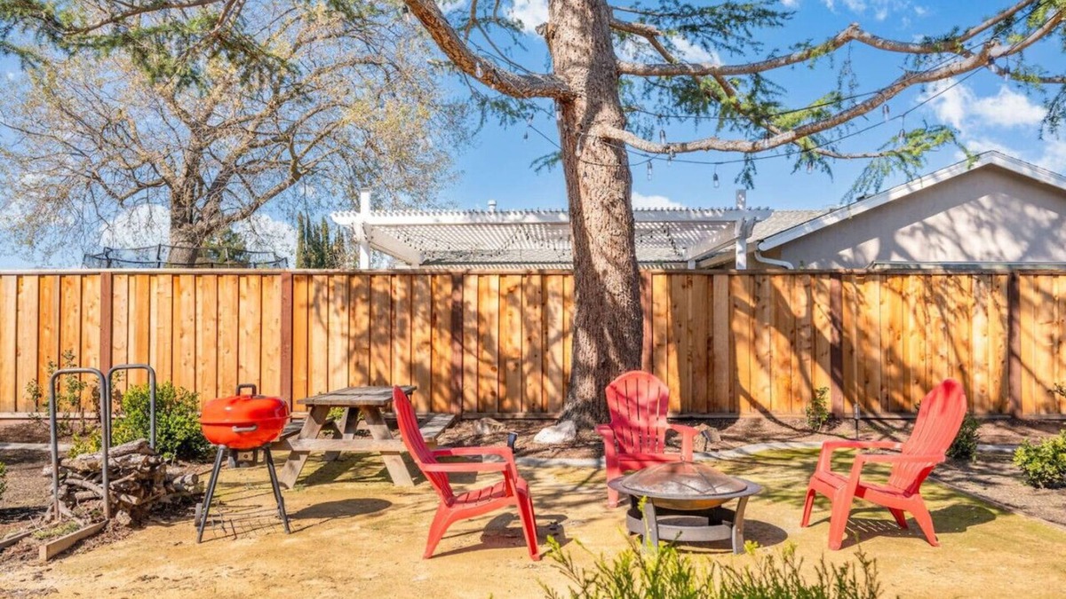 Concord House | East Bay Area Retreat l Convenient l 3 Bedroom