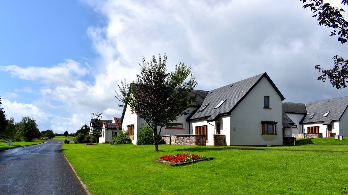 Bodyke Resort | East Clare Golf Village