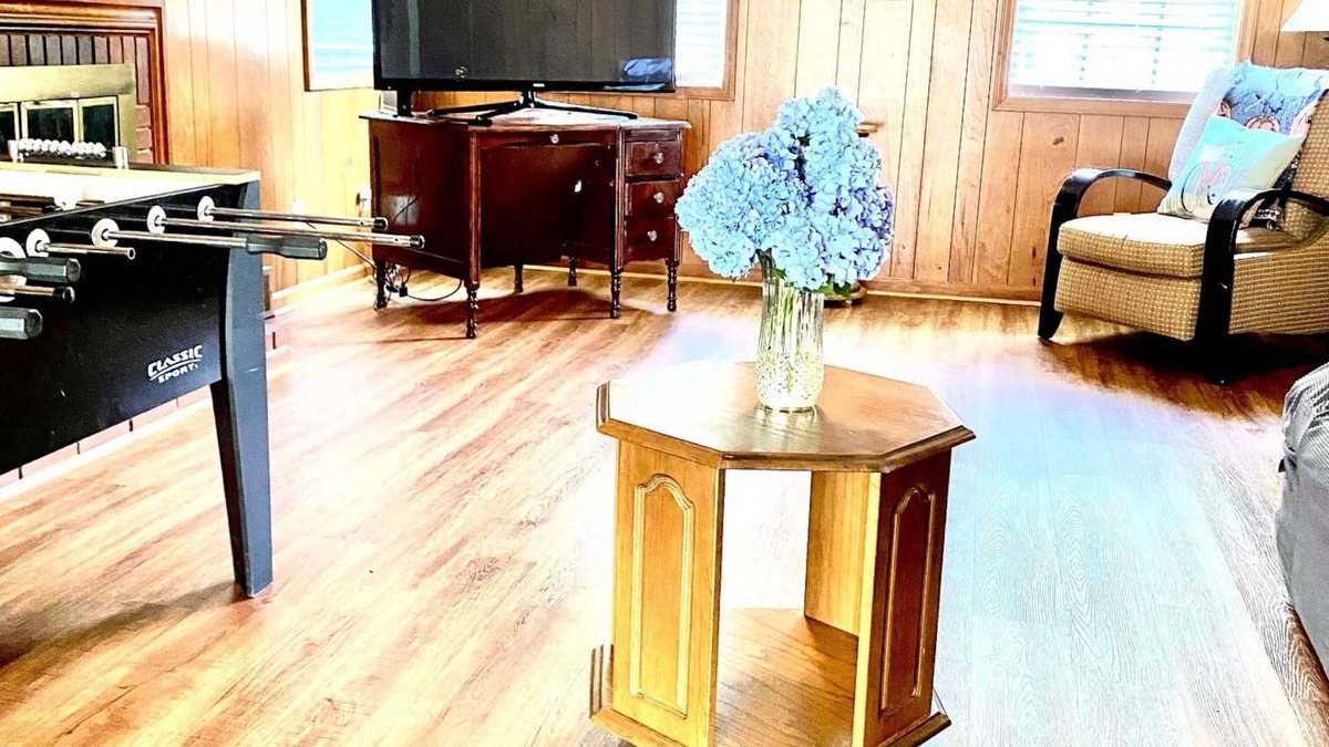 Germantown House | East Memphis Home Welcomes Long Stay