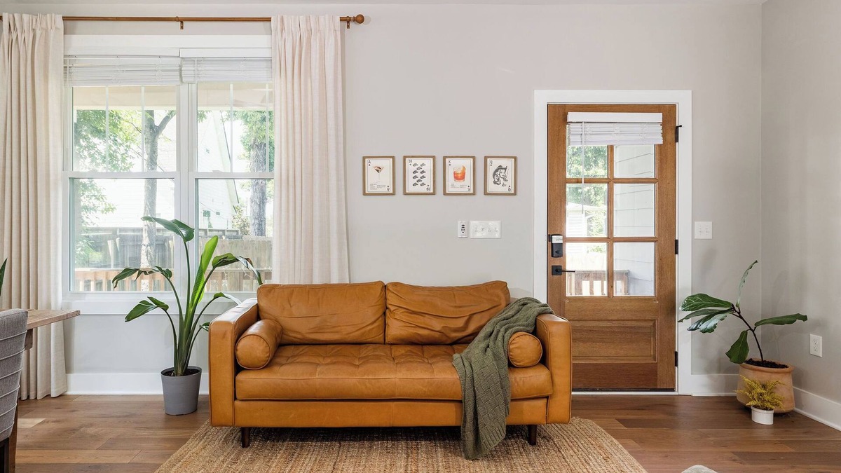 Inglewood House | East Nashville Creative Home with Natural Light & Photo Studio