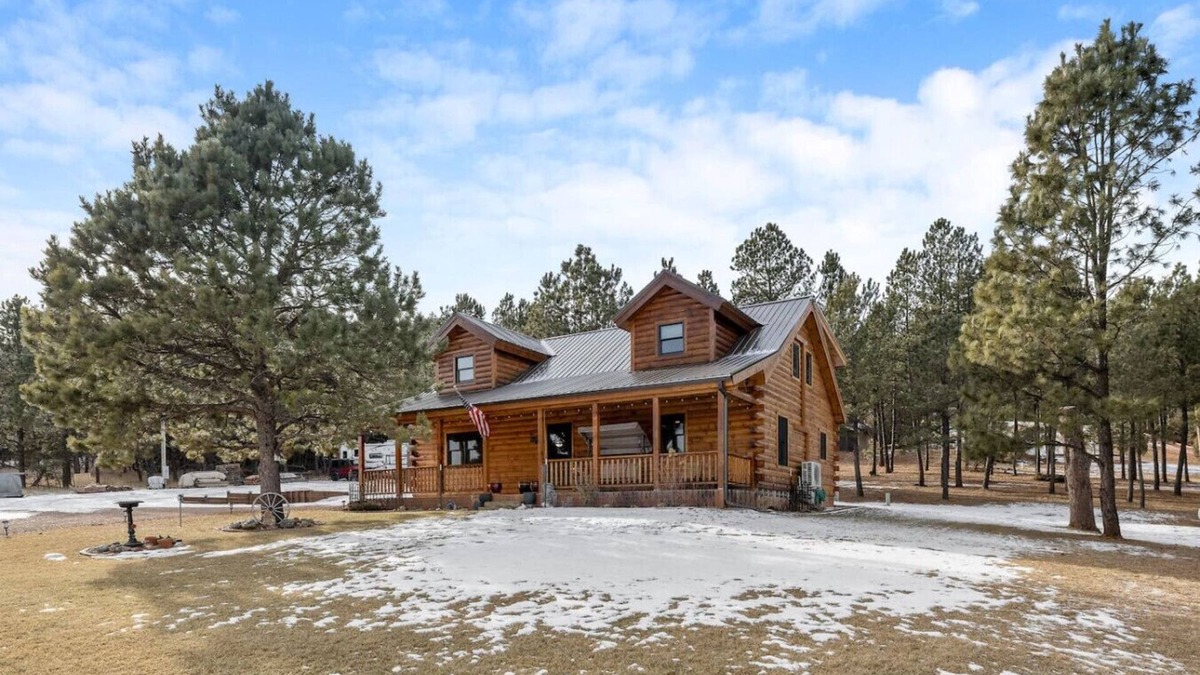 Hermosa House | East Pines :Modern Cabin in nature