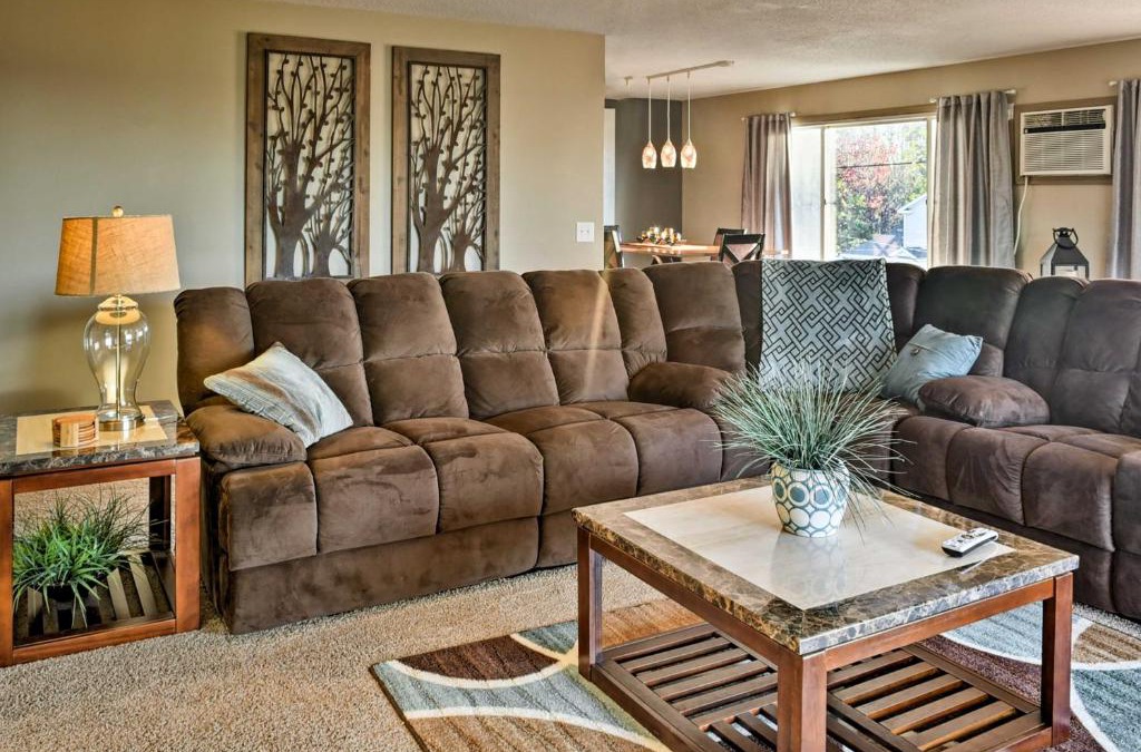 Tawas City Apartment | East Tawas Apartment Near Lake Huron and Downtown!