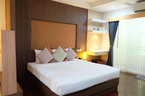 Tha Tum Hotel | Eastpana Executive Residence 304 Prachinburi