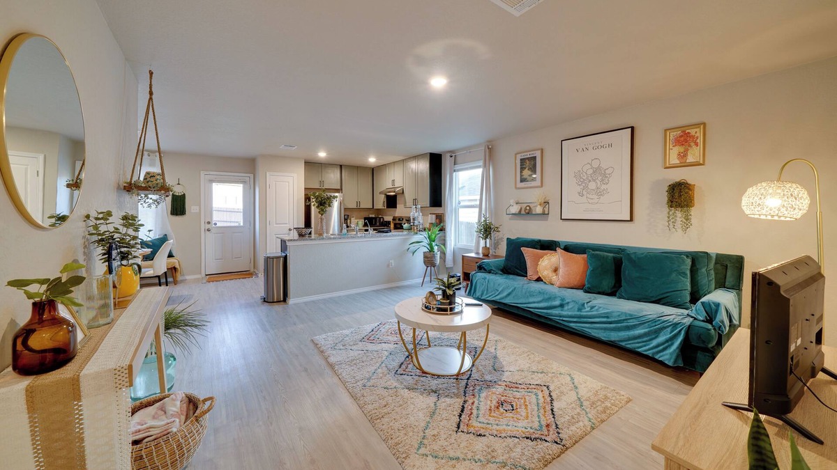 San Antonio House | Easy Access to Dtwn San Antonio: Suburban Home