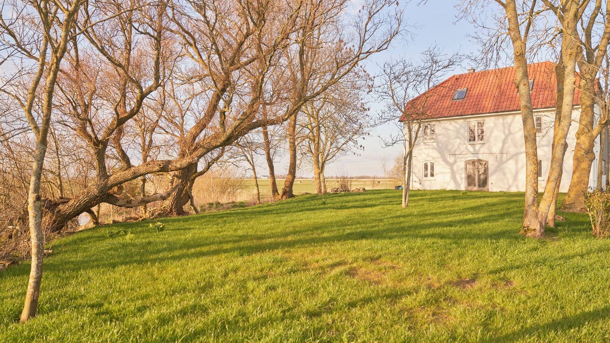 Poppenbull Other | Easy chilling at St. Peter's