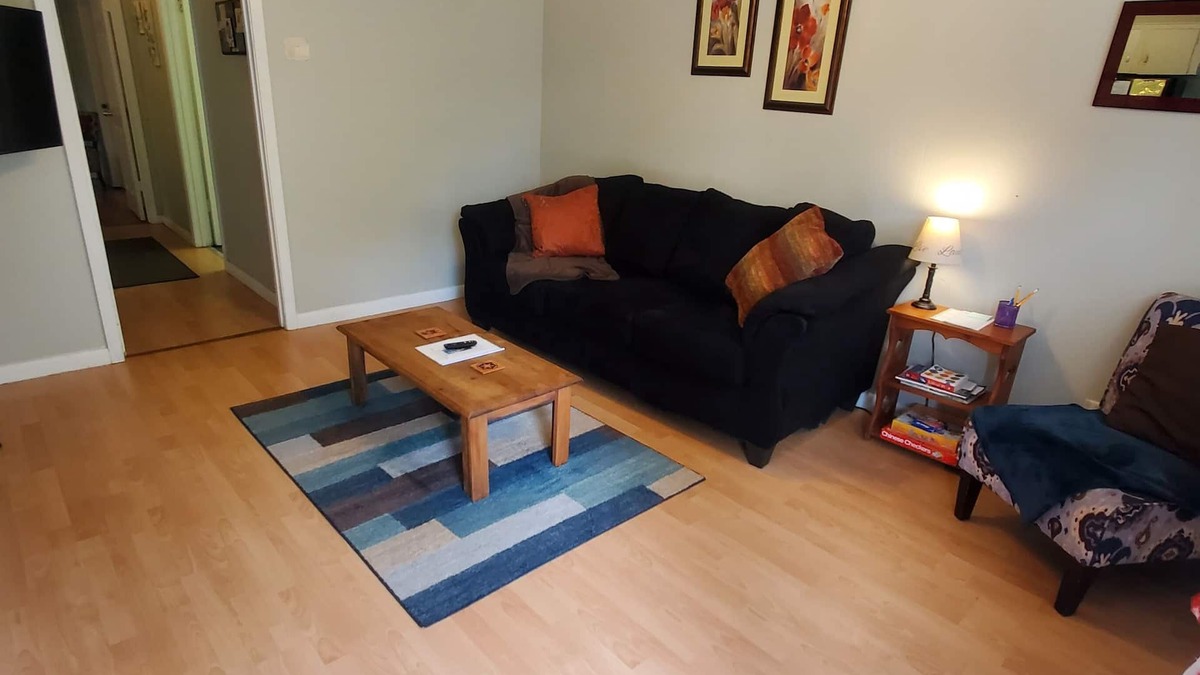 West Monroe Apartment | Easy Living! Fantastic central 2br/1ba apartment