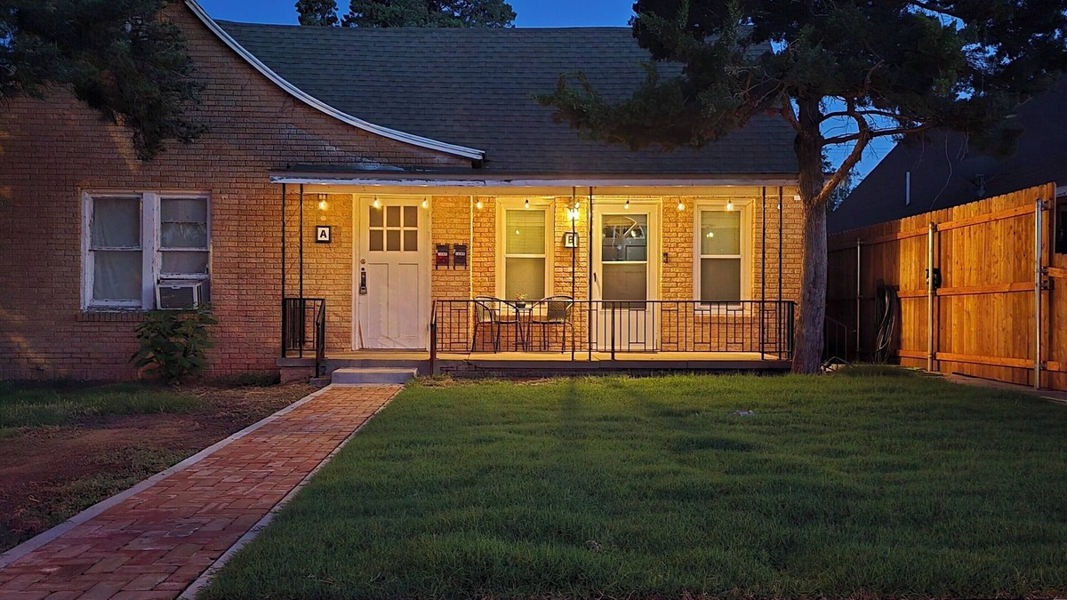 Heart of Lubbock House | Easy Living In Delightful Duplex