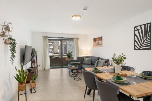 Arnsberg Apartment | EasyBike Balkon Switch 4P Grill