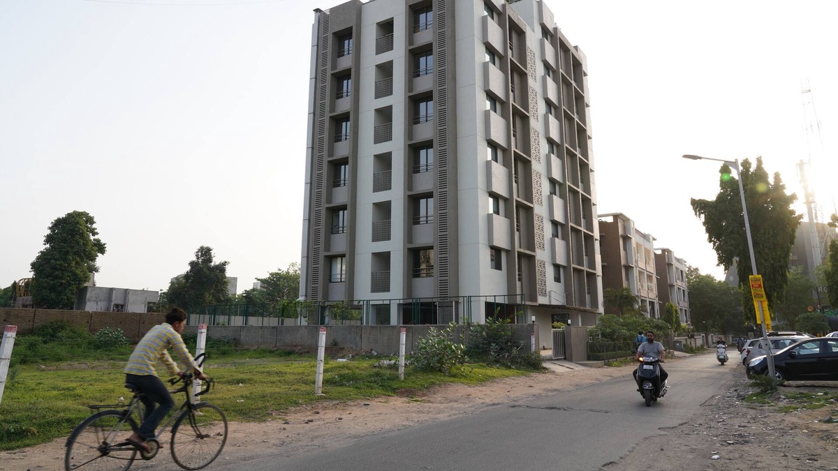 Thaltej Apartment | Ebony Residency - Ahmedabad