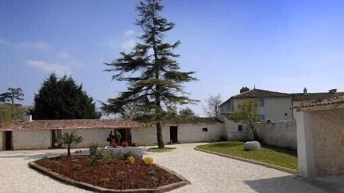 Echillais Cottage | Echillais Cottage Rental - Farm Charentais In Seaside