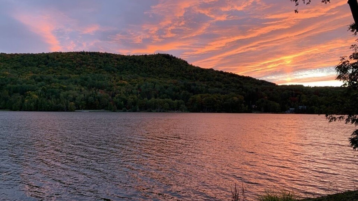 Presque Isle House | Echo Lake Paradise-Enjoy the views in any season!