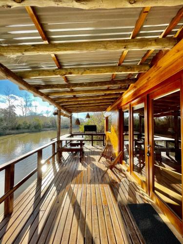 Partido de Tigre House | Eco Cabaña Río