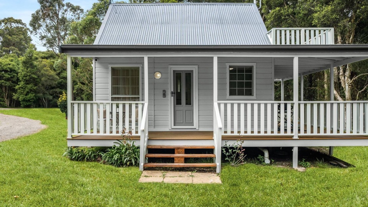 Alpine Cottage | Eco Cottage, Alpine, Southern Highlands