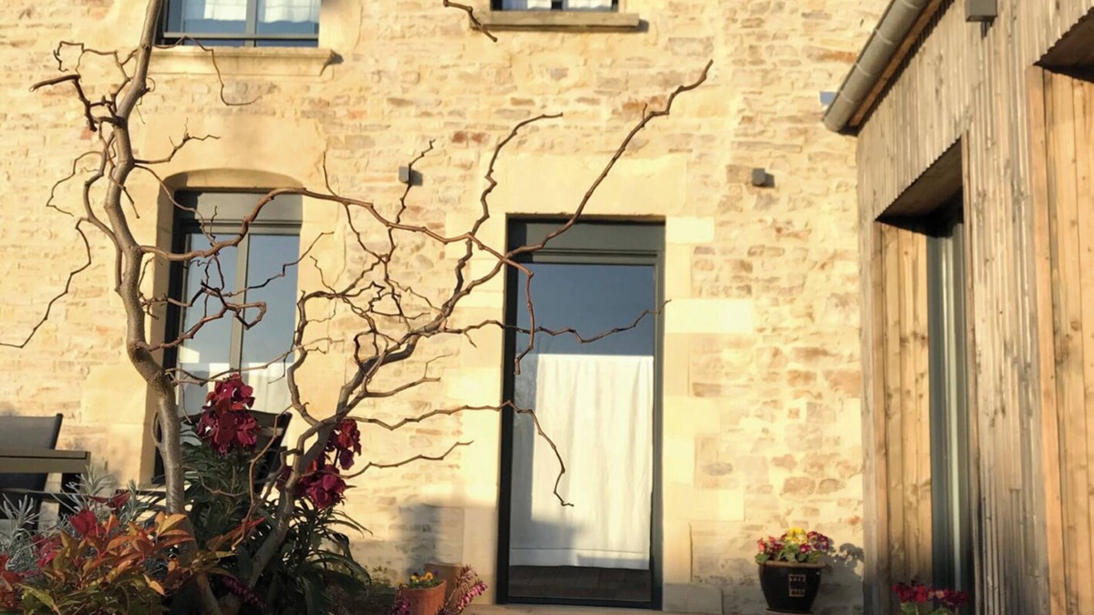 Feuguerolles-Bully Bed & Breakfast | Eco Gîte La Velogirouette, Pour se Retrouver en Famille ou Entre Amis !
