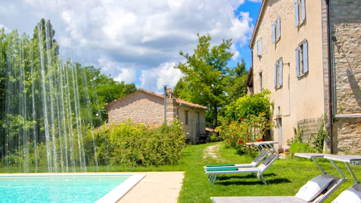 Acqualagna House | Eco-Retreat with Pool