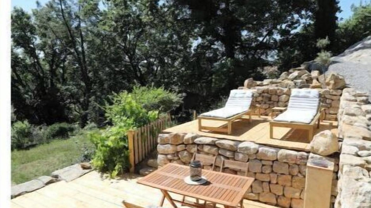 Saint-Paul-le-Jeune House | Ecogite in the Cévennes Ardechoises