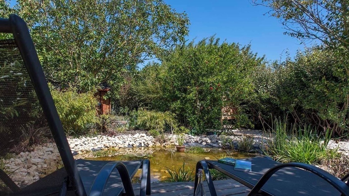 La Rochelle Apartment | 💚 EcoloGite 💚 Large zen garden 💚 Free parking 💚 Duplex with mezzanine