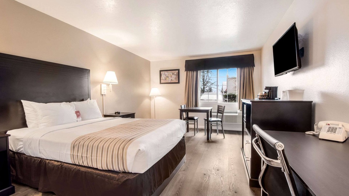 Corvallis Hotel | Econo Lodge Corvallis Near University