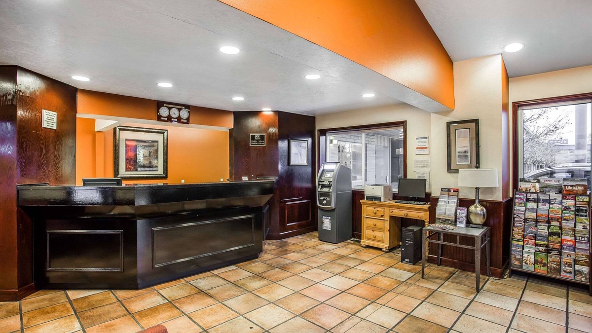 Fairpark Hotel | Econo Lodge Downtown