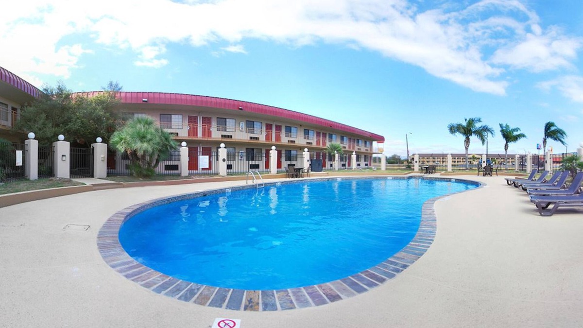 Kingsville Hotel | Econo Lodge Kingsville