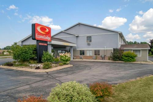 Traverse City Cabin | Econo Lodge Traverse City South