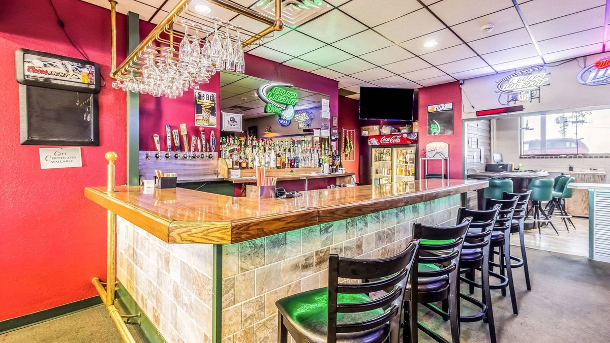 Valley City Hotel | Econo Lodge