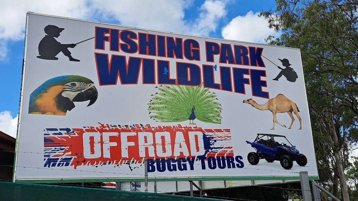 Luscombe House | Ecopark Fishing World Lodge. Perfect for Families, Couples and Large Groups