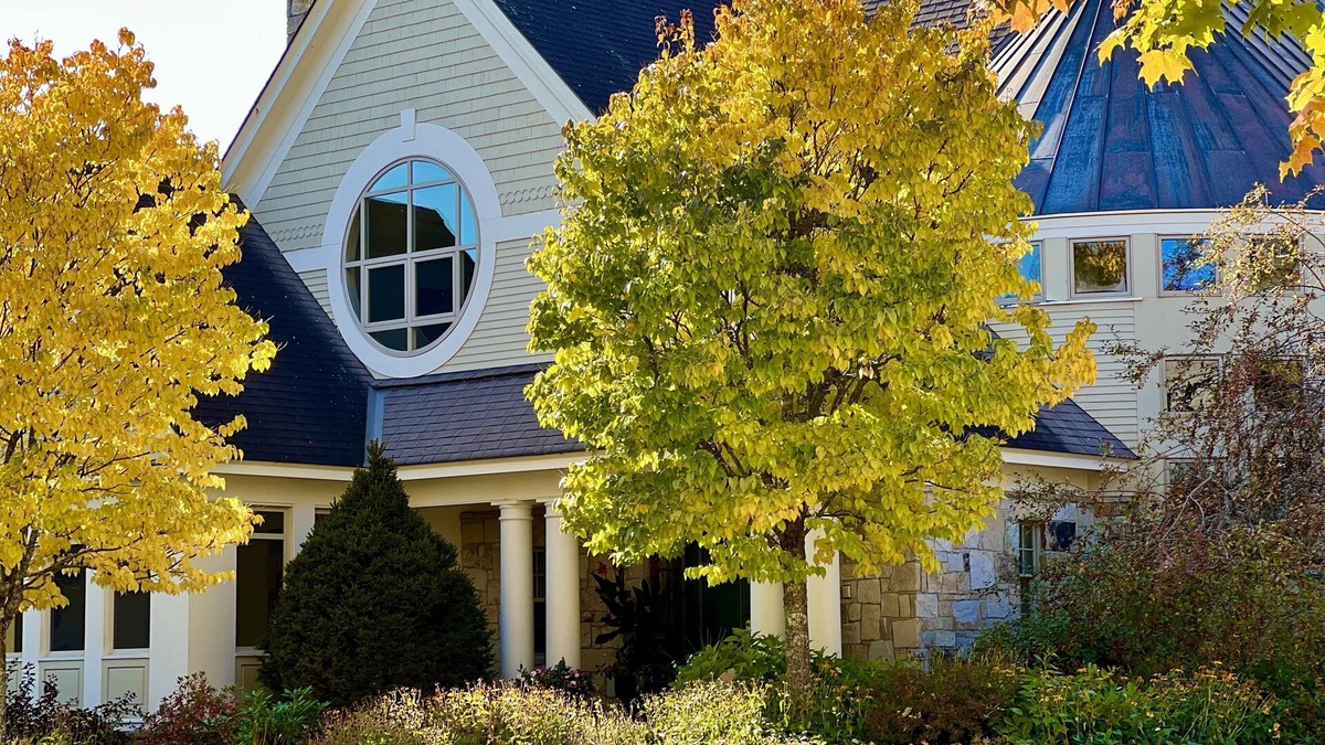 Stowe Area House | “Eden” 8BR Luxury Retreat with Pool, Spa, Concierge near Ski and Trails