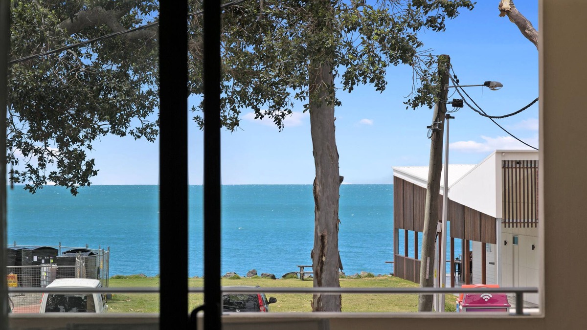 Scarness Hotel | Eden By The Bay