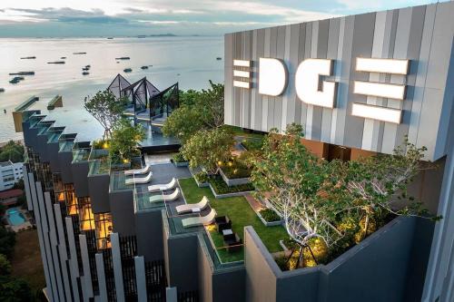 Pattaya Bay Apartment | Edge Central Pattaya - Luxury 1 BR Apartment - 6th Floor #51