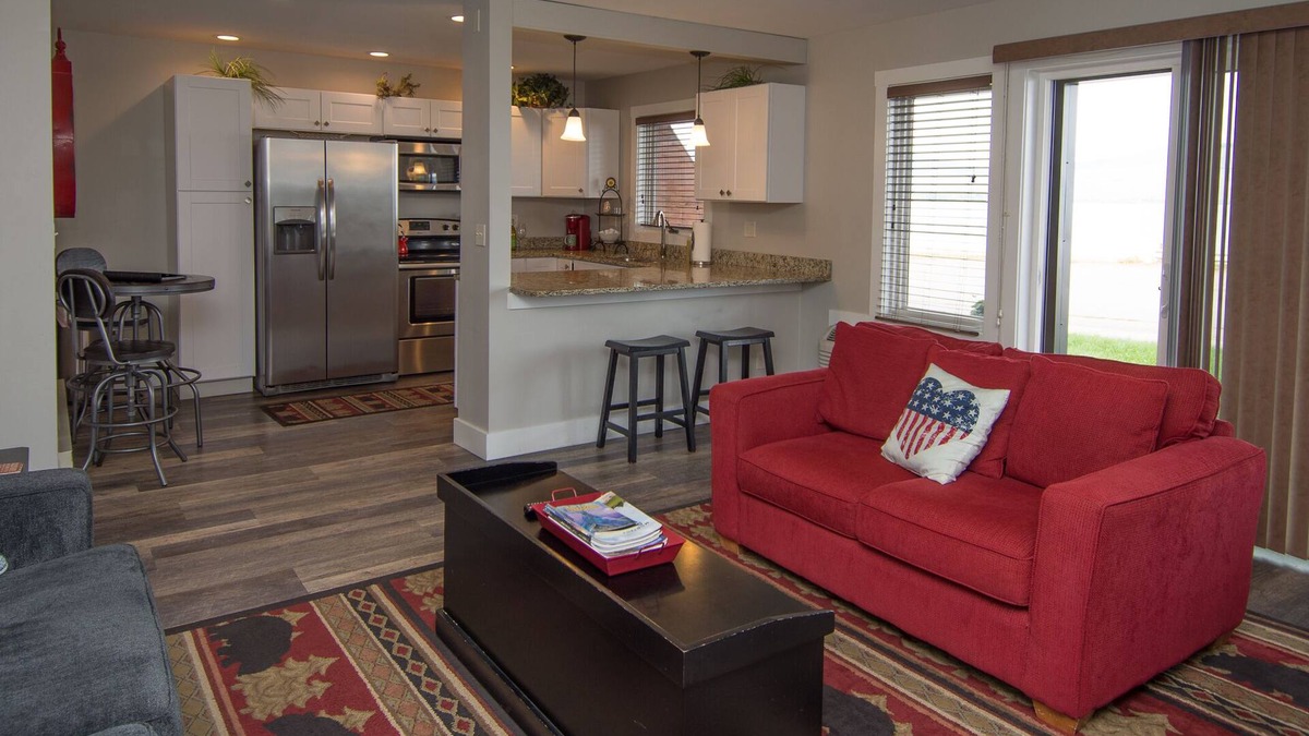 Polson Condo | Edgewater #2 Sparrow