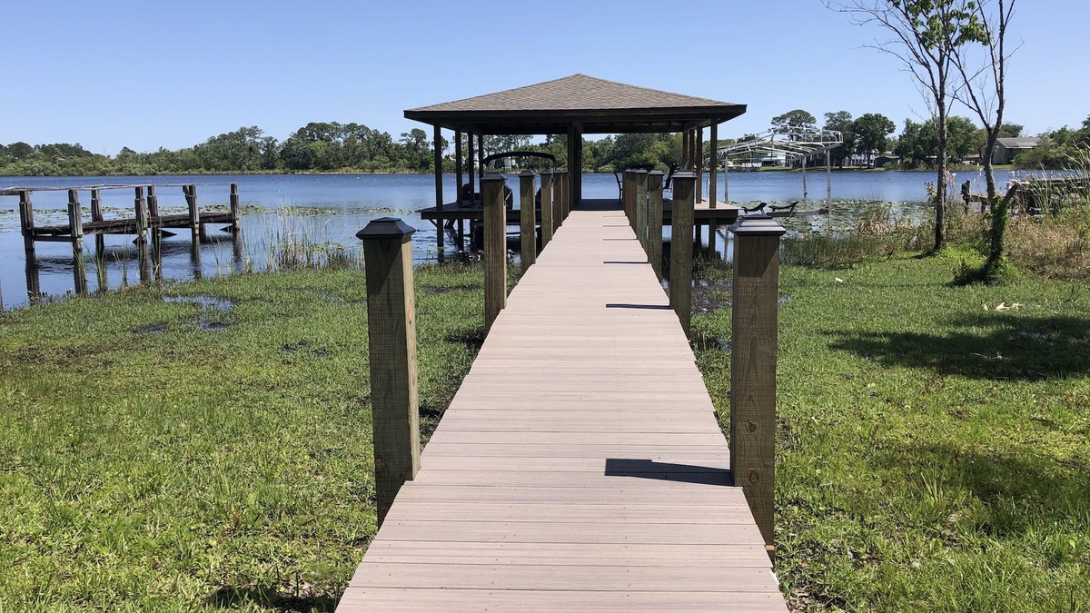 Sanford House | Edgewater lake house Sanford/Orlando near SFB