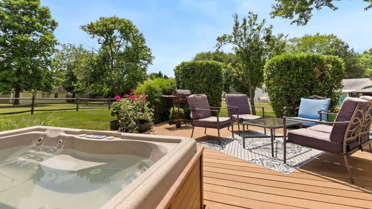 Selby-on-the-Bay House | Edgewater/Mayo Gateaway w/Hot Tub