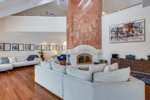 Stowe Area House | Edson Hill Estate