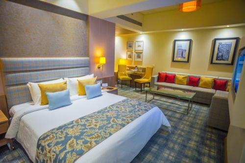 Bhavnagar Hotel | Efcee Sarovar Premiere Bhavnagar