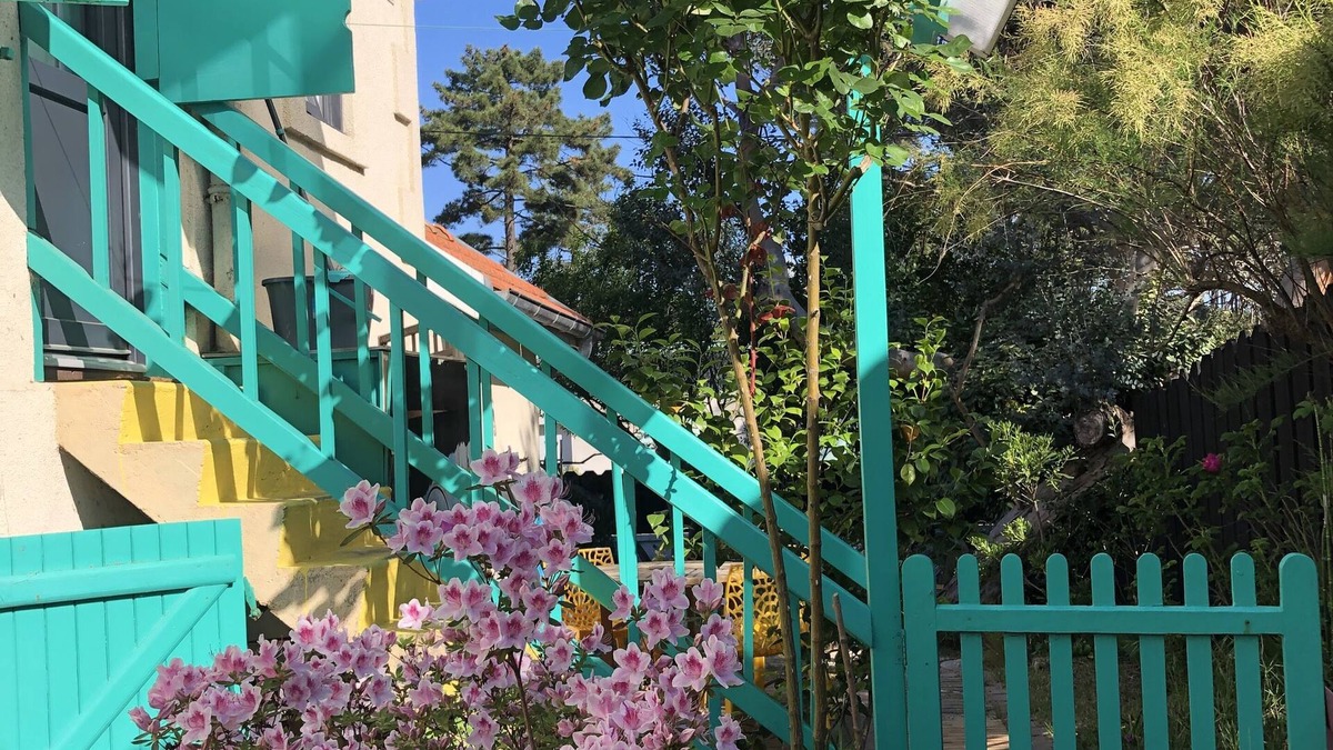 Lacanau-Ocean Apartment | Eglantine Apartment in beautiful, fully renovated Canaulaise villa