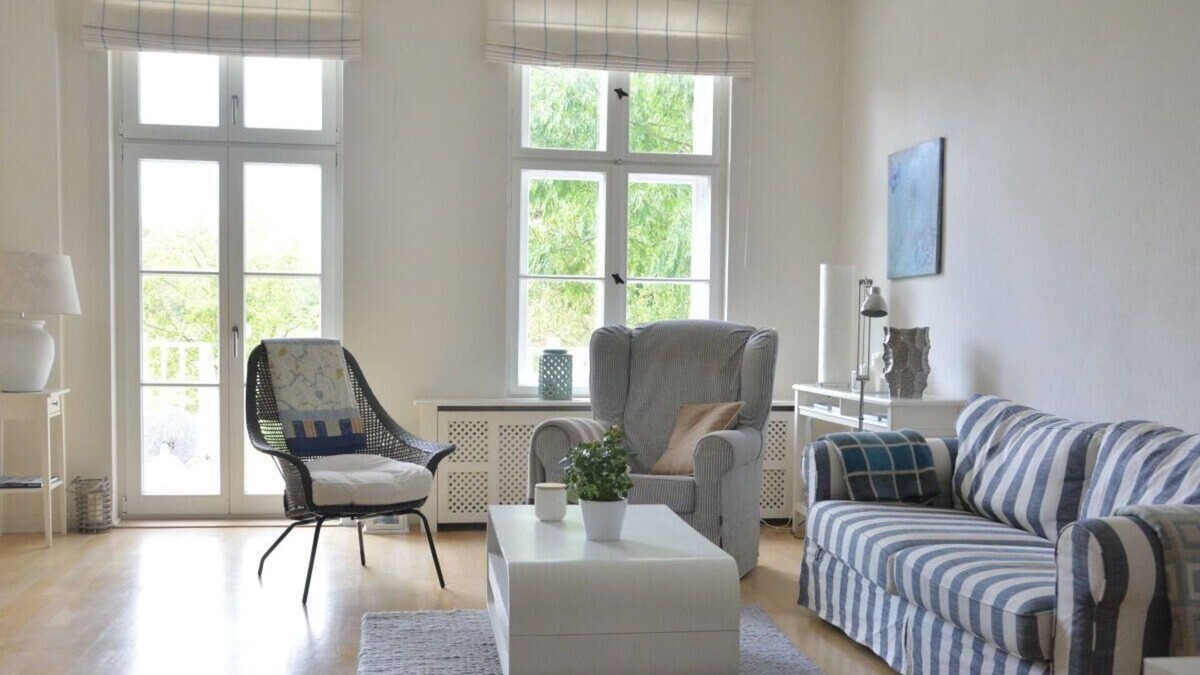 Butzow Apartment | Ehemaliges Pfarrhaus Alt-Teterin Wohnung II