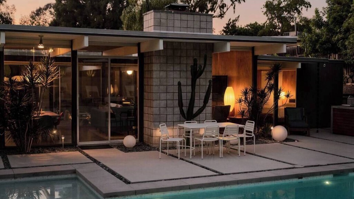 Thousand Oaks House | Eichler Mid Century Modern Designer Pool/Jacuzzi
