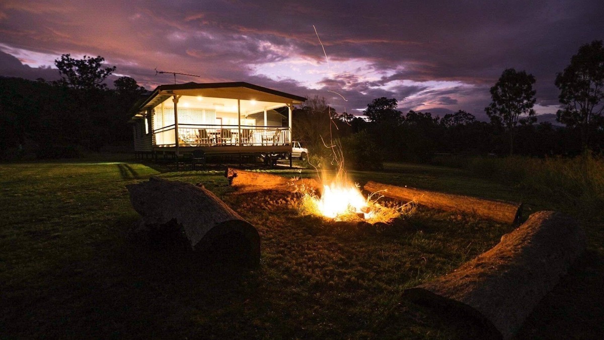 Darlington Cottage | Eighteen Mile Cottage - river access with breathtaking views!