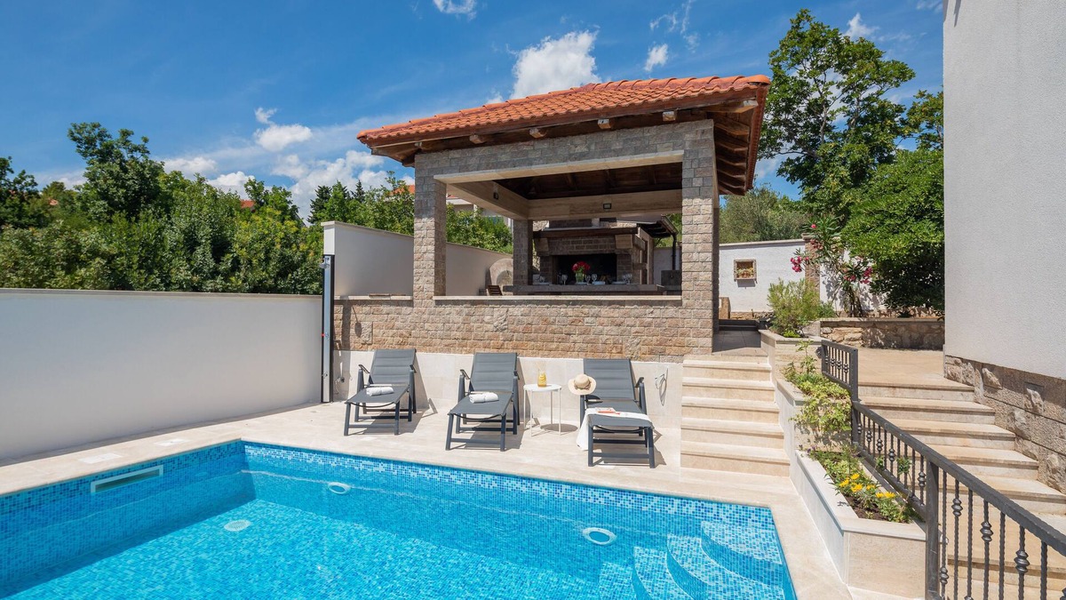 Maslenica Villa | Eine Angenehme Villa, Ideal für Familie und Freunde. Haustierfreundlich!