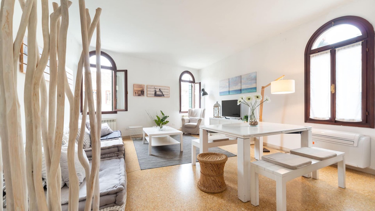 Santa Croce Apartment | Einzigartige Lage, in der Nähe des Kreuzfahrtterminals