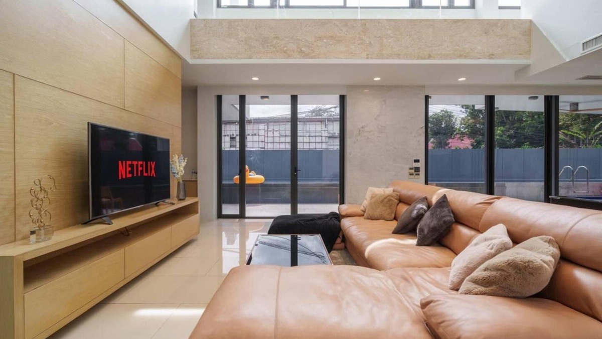 Ekkamai Villa | Ekkamai Luxury Villa With Home Cinema