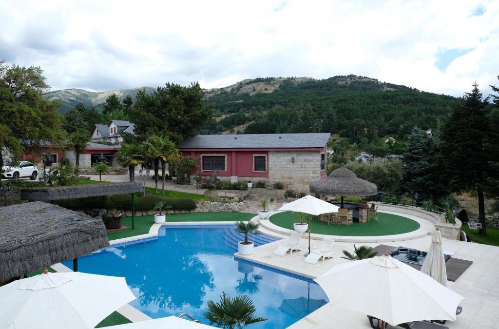 Miraflores de la Sierra Villa | El Barranco de Miraflores