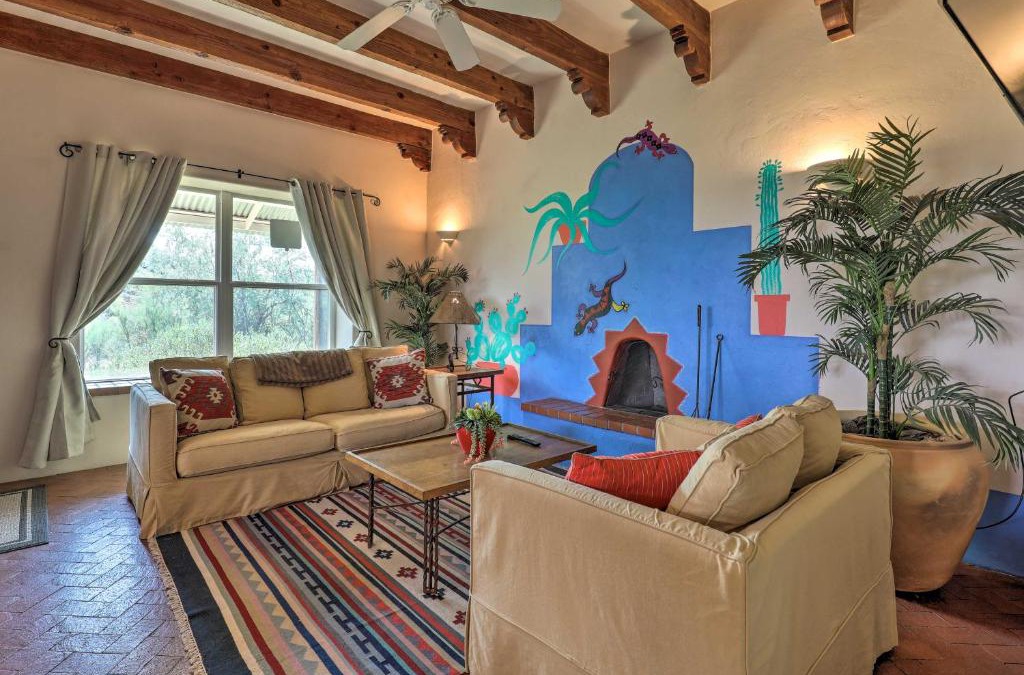Tucson House | El Diamante Mtn-View Casita with Private Jacuzzi!