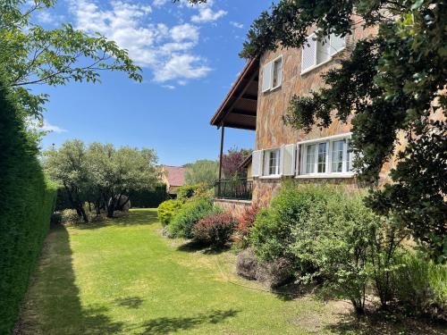 Zarzuela del Monte House | El encinar de Gabino