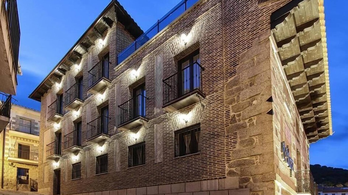 El Hoyo de Pinares Hotel | El Estanco