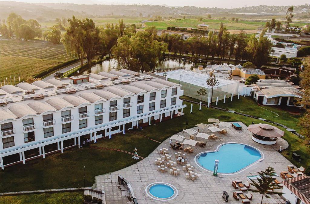 Sabandia Hotel | El LAGO HOTEL by Luoxo