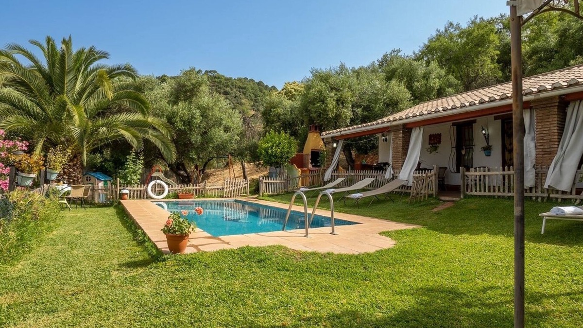 Jubrique Villa | El Olivarito Jubrique by Ruralidays