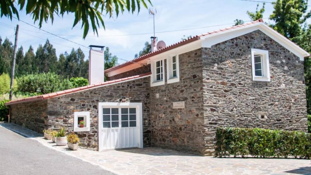 Mino House | El Olivo by Interhome